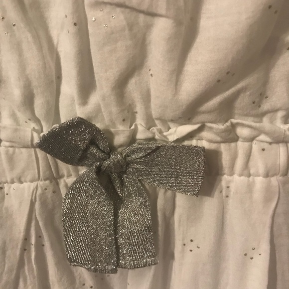 White dress with silver print and bow - Picture 3 of 4